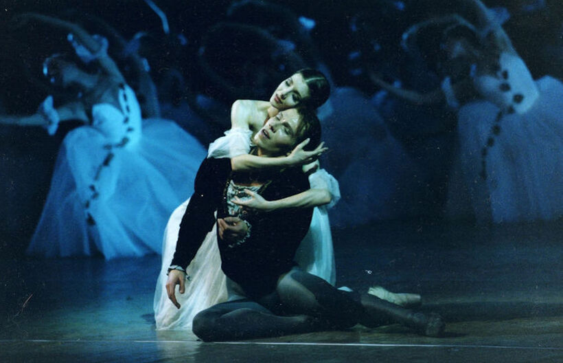 Giselle (Alina Cojocaru, Johan Kobborg). Source: kobborg.uk.